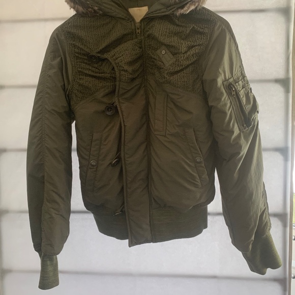 DIESEL Vintage Army Green Lightweight Bomber Jacket Extra Small Fur Hood - Picture 1 of 8
